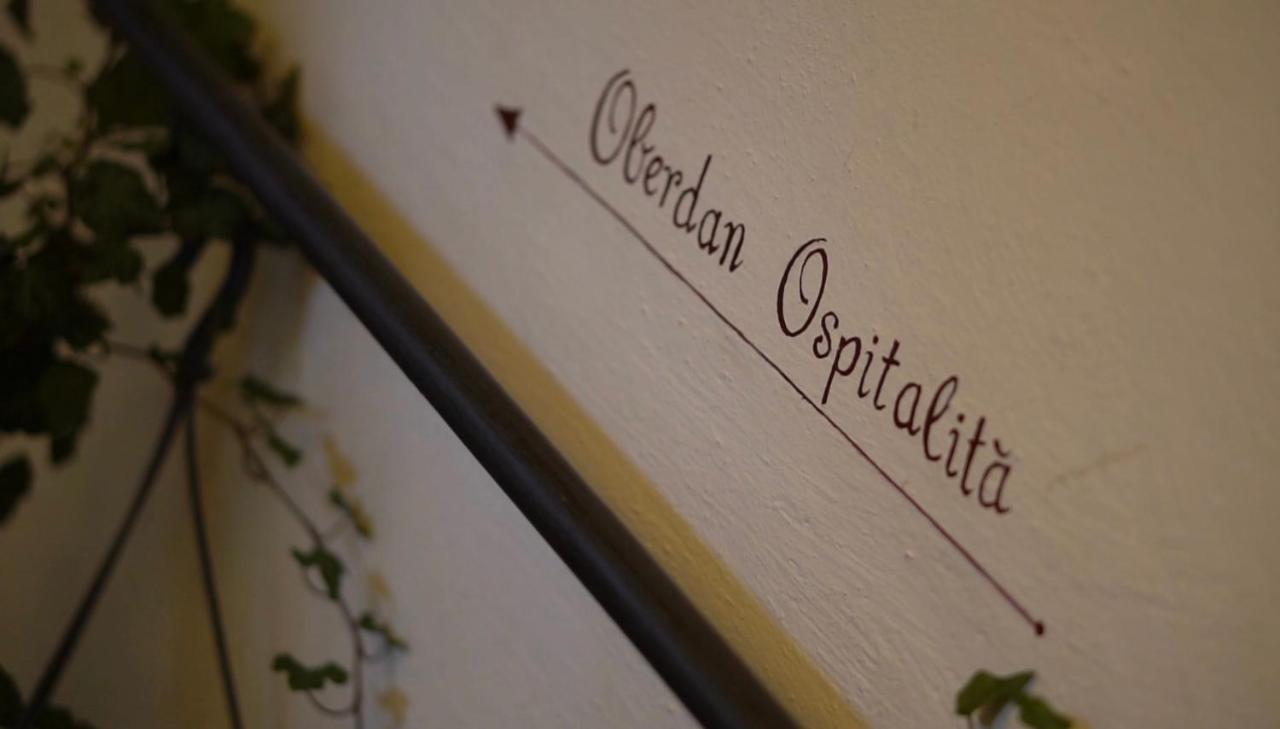 Bed and Breakfast Oberdan Ospitalita' Тоди Экстерьер фото